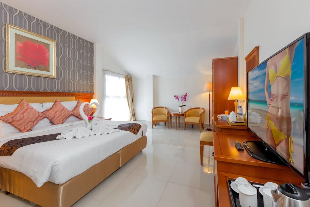 The Golden Ville Boutique Hotel&Spa Pattaya Extérieur photo